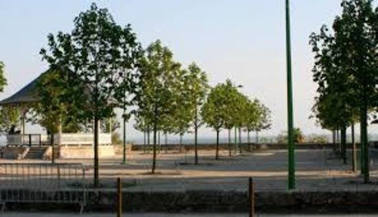 La Promenade Du Bastion
