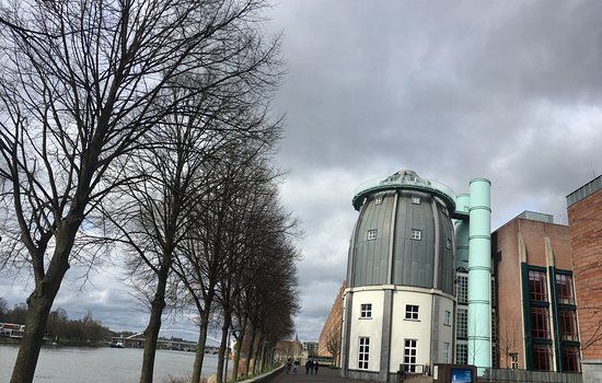 Bonnefantenmuseum