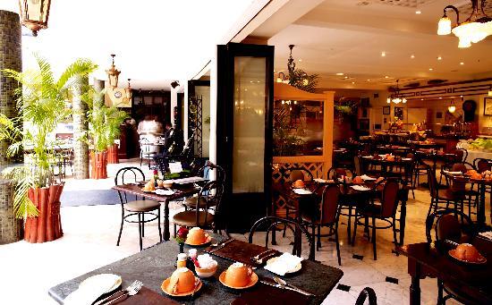 Thorn Tree Cafe