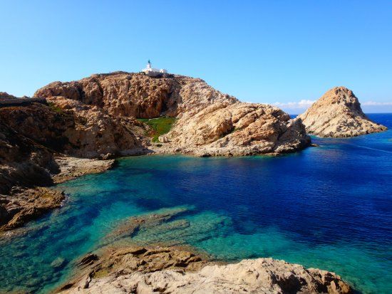 Phare de la Pietra