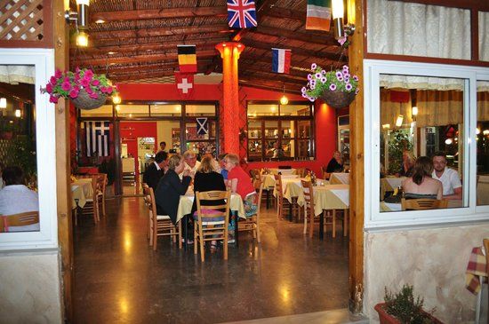 George Taverna Bar