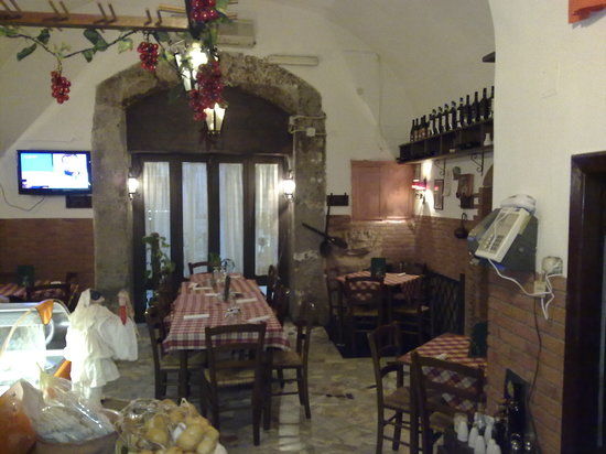 La Vecchia Cantina