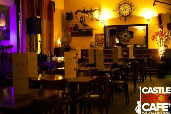 Castle Rock Pub