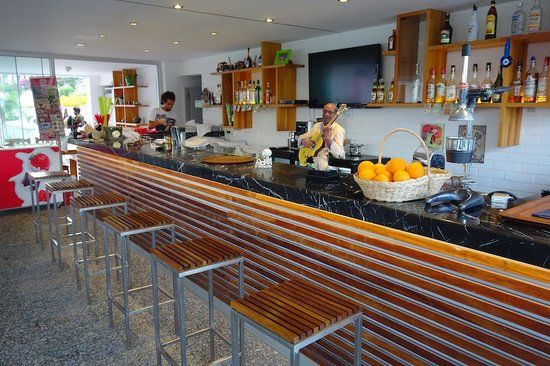 Agora CAFE & Restaurant
