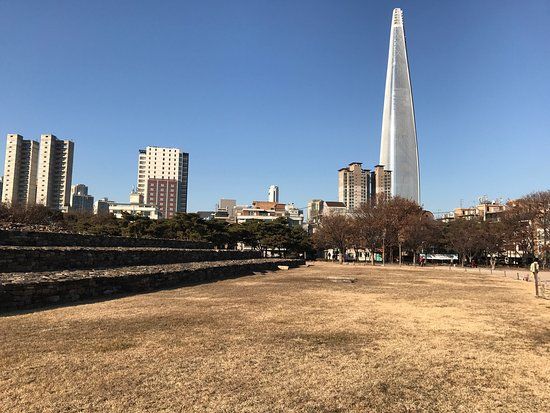 Tumbas antiguas de Seokchon-dong en Seúl