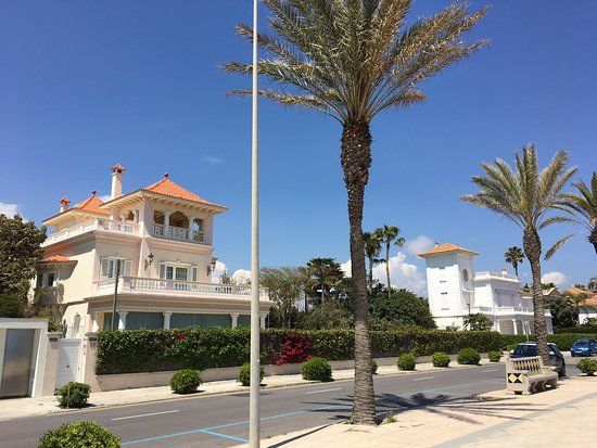 Passeig Marítim