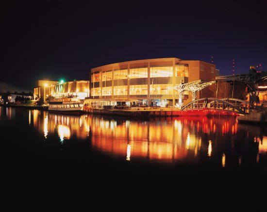 Duluth Entertainment Convention Center