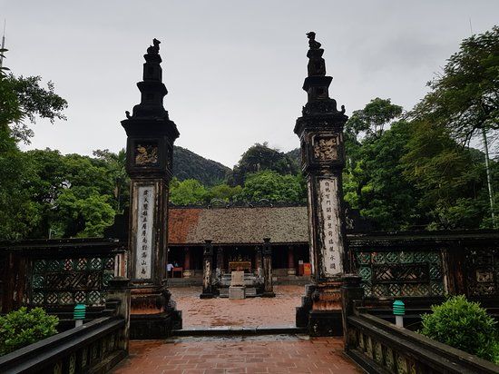 Hoa Lu Temple
