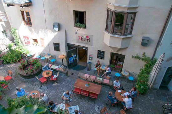 3fiori cafe & craft beer bar