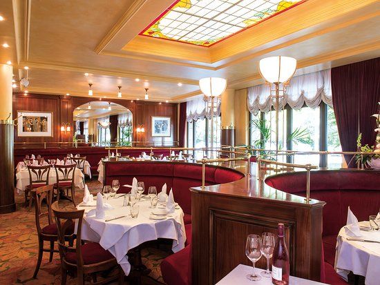 Chez Victor's