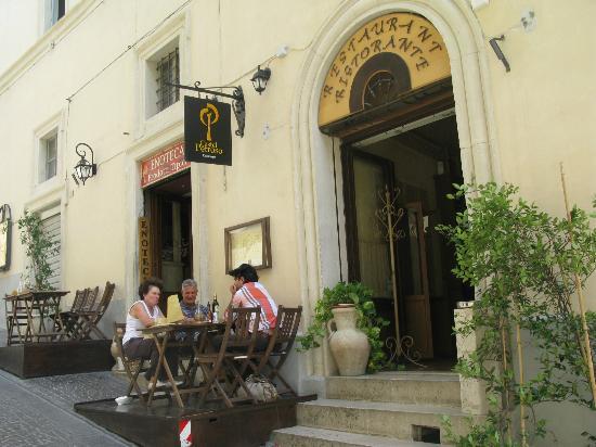 Castel Petroso