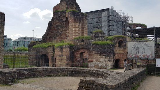 Kaiserthermen
