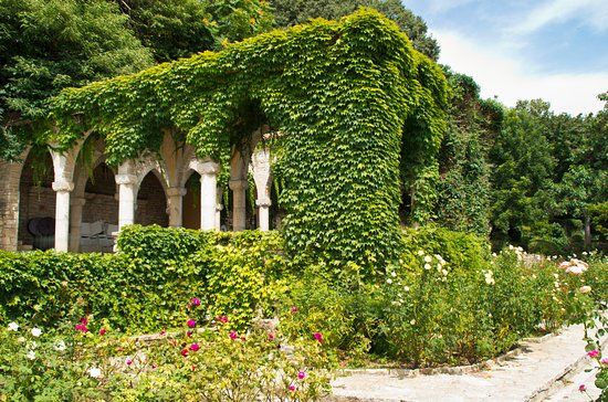 Schloss und Schlosspark von Baltschik