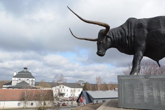 Tarvas Sculpture