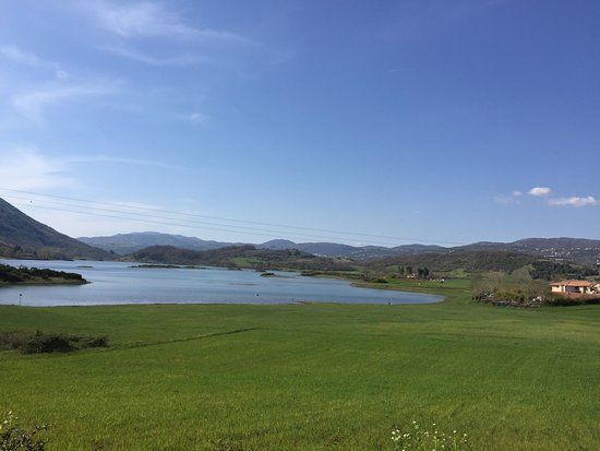 Lago di Canterno
