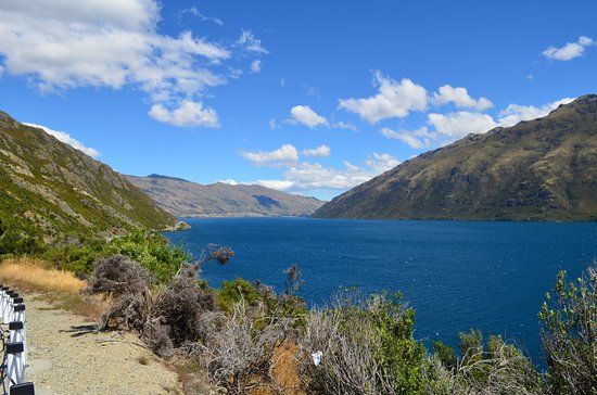 Moke Lake