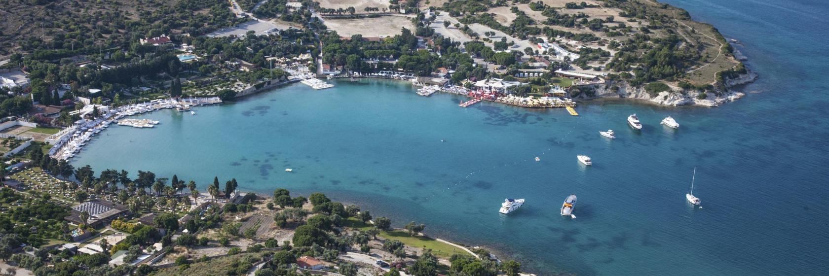 Spiaggia di Aya Yorgi