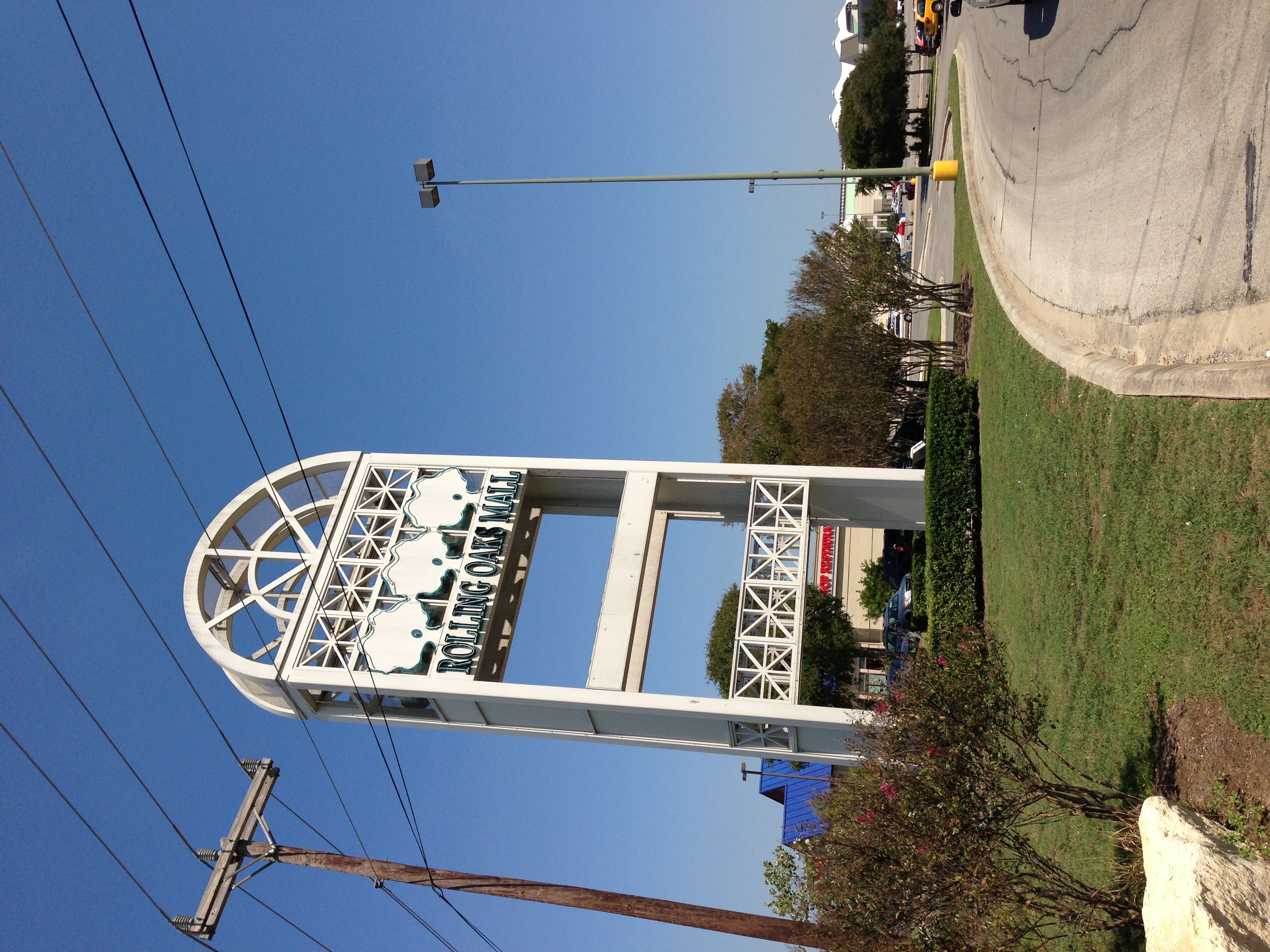 Rolling Oaks Mall
