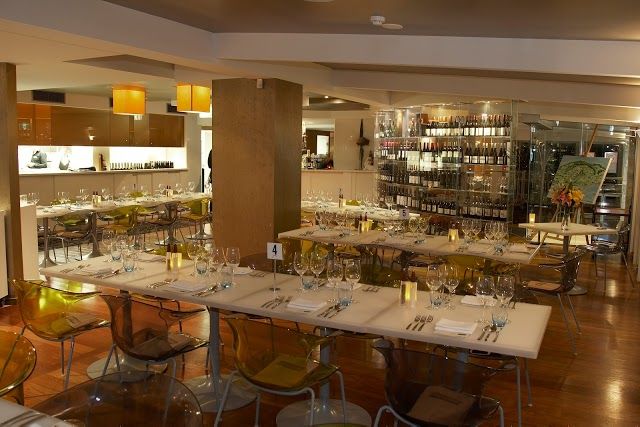 Season Restaurant