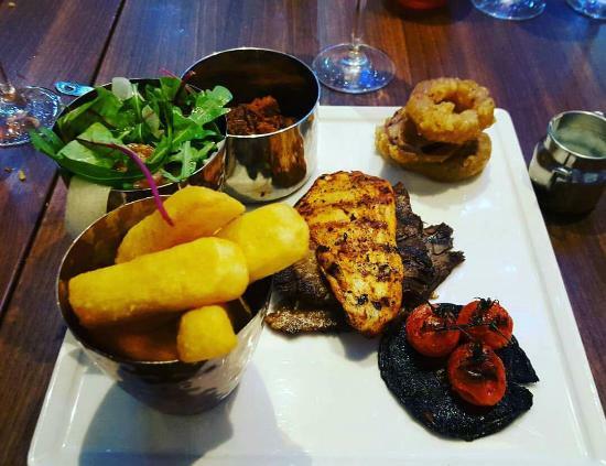 Urban Bar & Kitchen