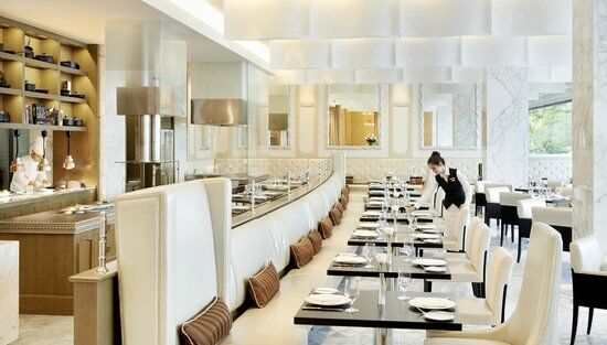 Le Bistro