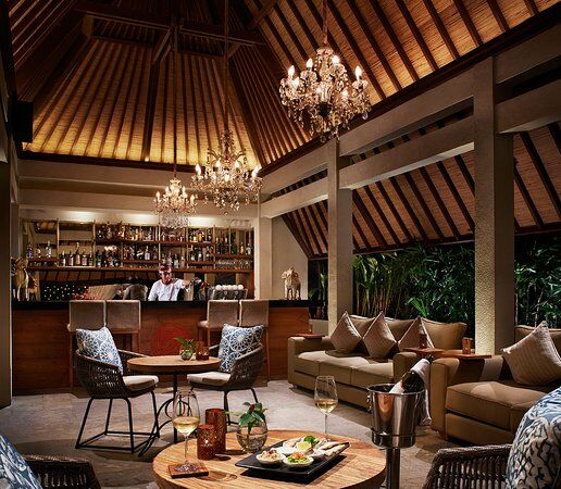 Senja Bar & Resto