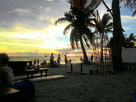 OM Bar Boracay